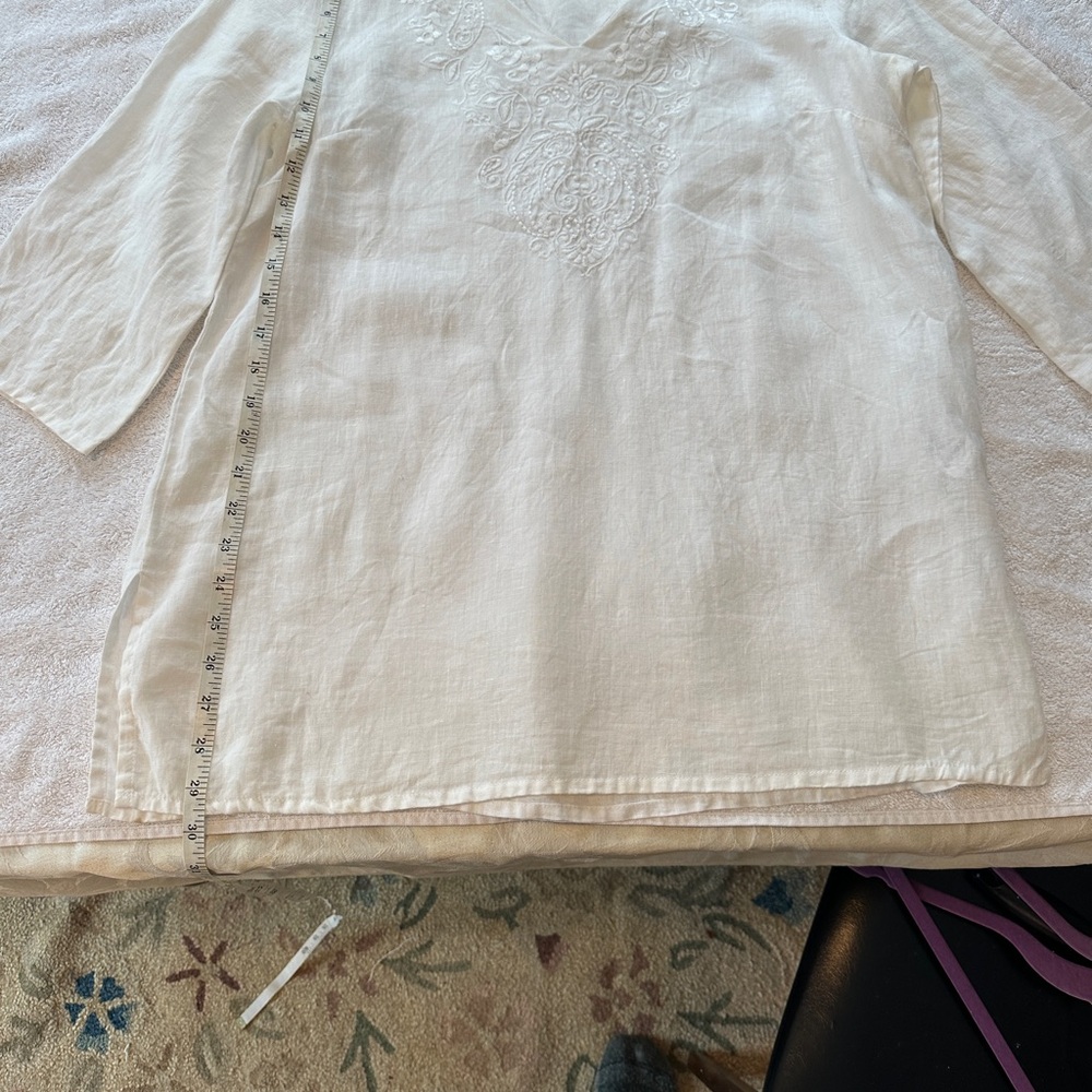 Saint Tropez West White Embroidered Linen Blouse